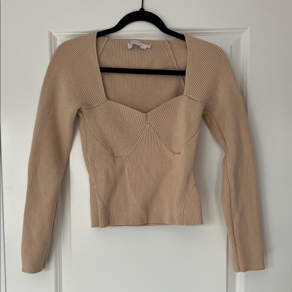 Astr Ribbed Knit Sweetheart Neck Sweater - Light Peach M